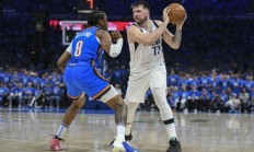 爱游戏:NBA季后赛：东契奇三双助独行侠力克雷霆攻占天王山